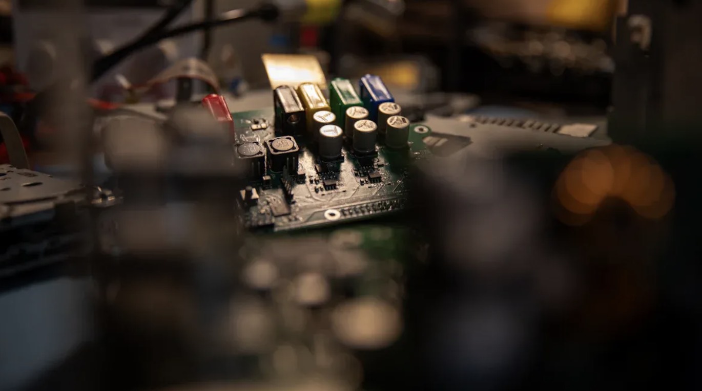 3 simple ways Iron Silicon Cores power your gadgets
